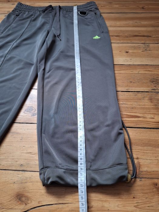 Damskie sportowe szorty za kolano ¾ Adidas rozmiar S 36