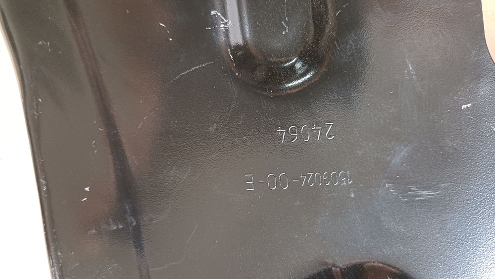 Błotnik tylny prawy poszycie wnęka tesla Y MY