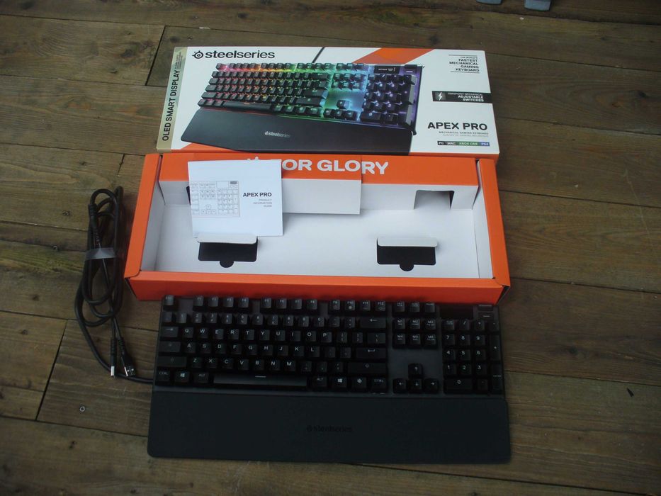 steelseries apex pro