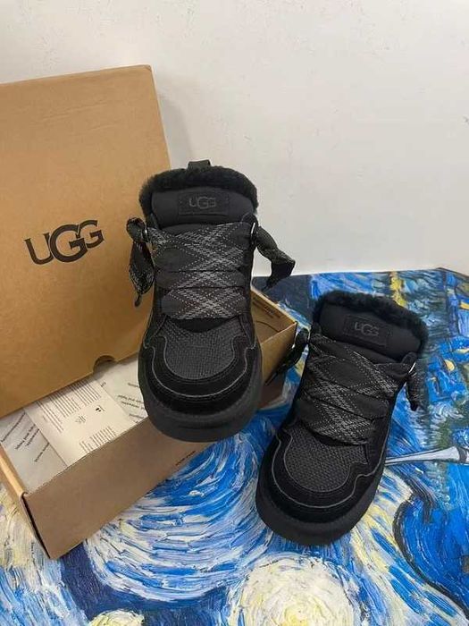 UGG Lowmel_Black R.37