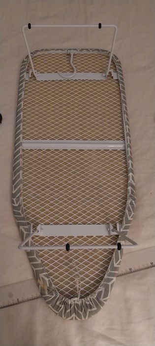 Tábua de passar a ferro portátil