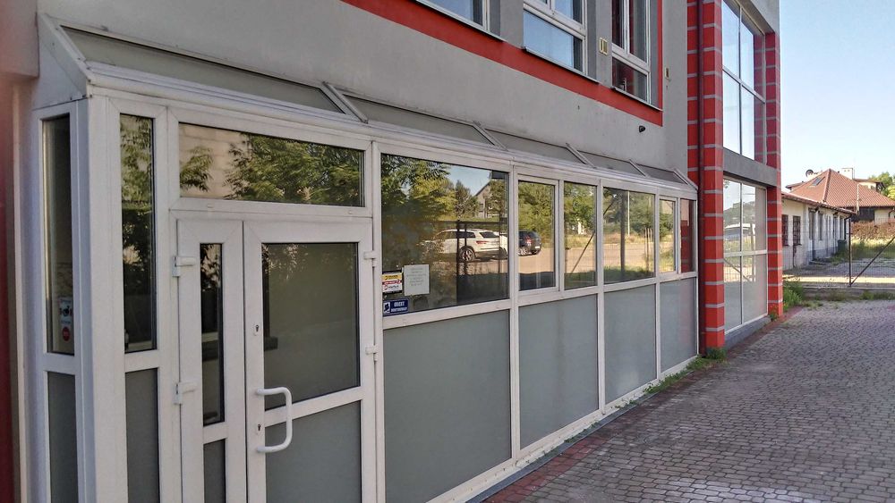 ścianki PCV kaloryfery  drzwi MDF piecyki gazowe