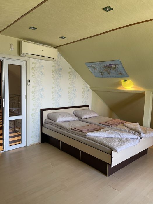 Будинок на березі Дніпра, лазня, баня на дровах, 5 кімнатний, подобово