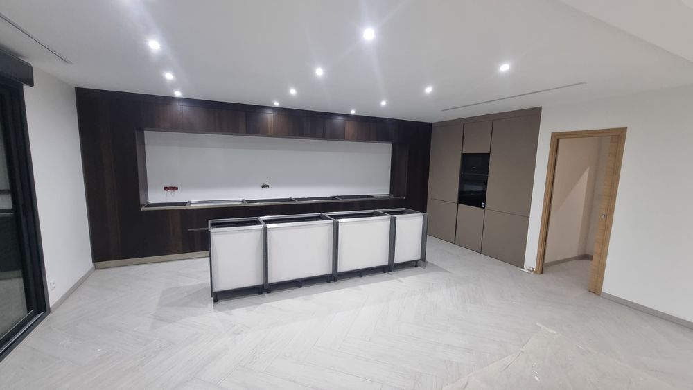 Sou eletricista em Lisboa Almada e em toda a zona de Setúbal.