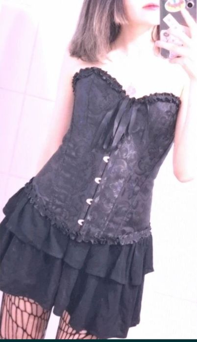 Gotycki czarny gorset sznurowany z fiszbinami overbust wieczorowy r 36