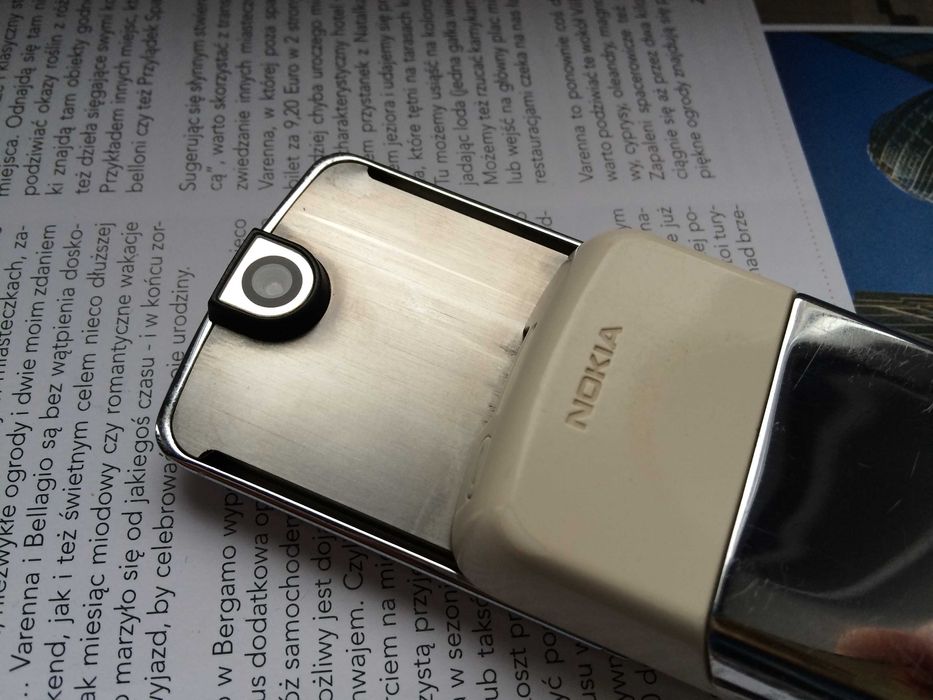 Nokia 8800 Sirocco Aston Martin