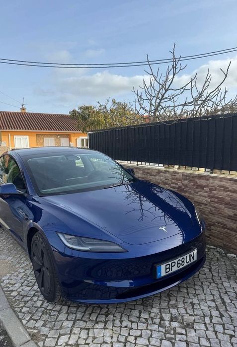 Tesla model 3 2024