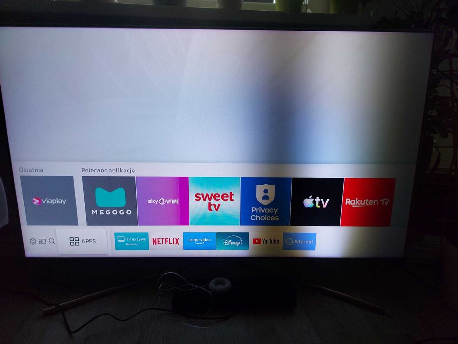QLED Samsung QE55Q7CAM4k uhd hdr DVB-T2hevc+One Connect-SOC-1000M