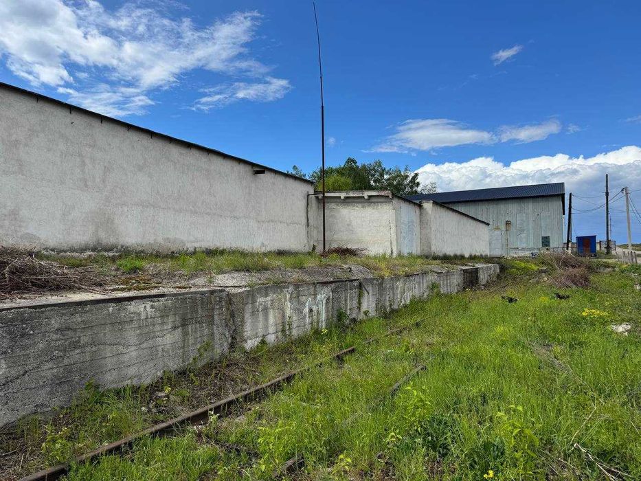 Виробничо-складський комплекс 4965 м² | 1,2 га | Власна залізнична колія
