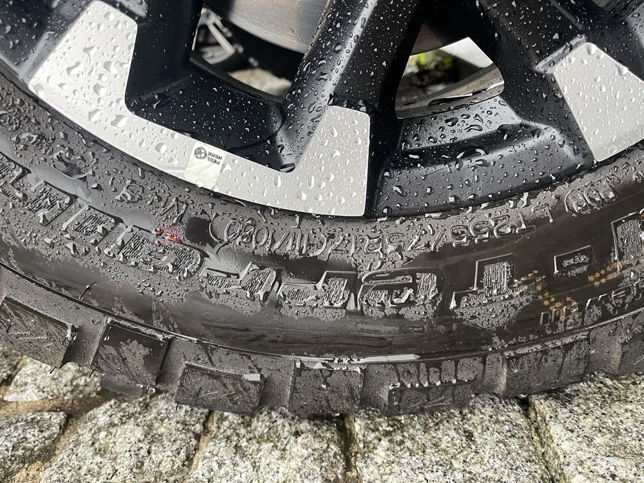 pneus BF Mud-Terrain T/A KM2