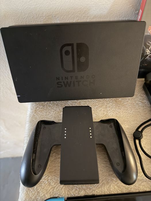 Nintendo Switch - Pacote completo