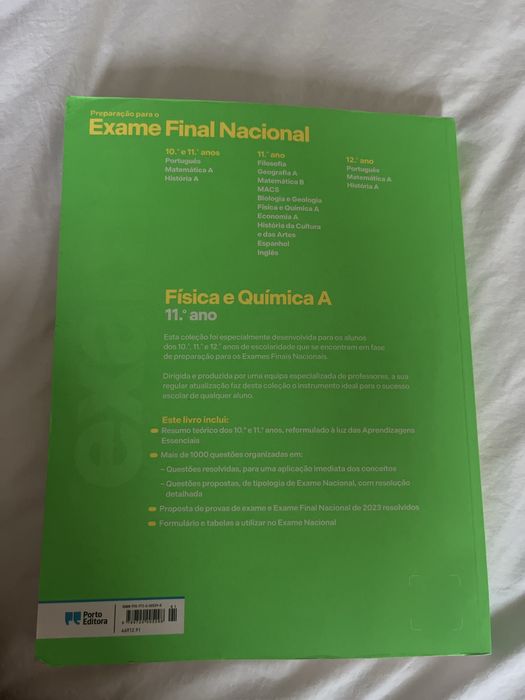 Livro de exame de fisica e quimica A