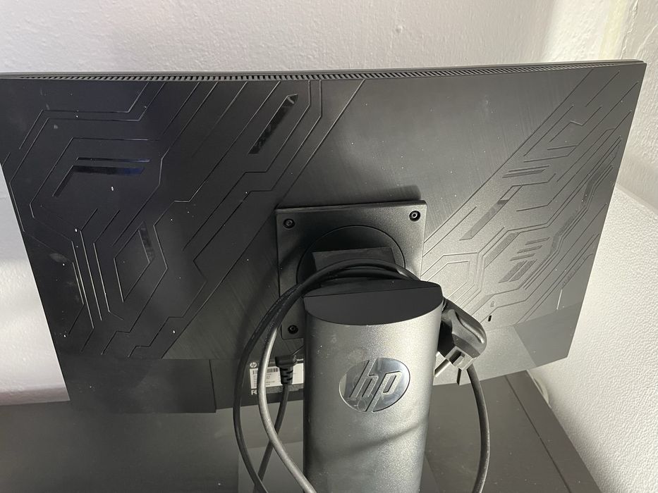 Monitor HP Curvo 144Hz
