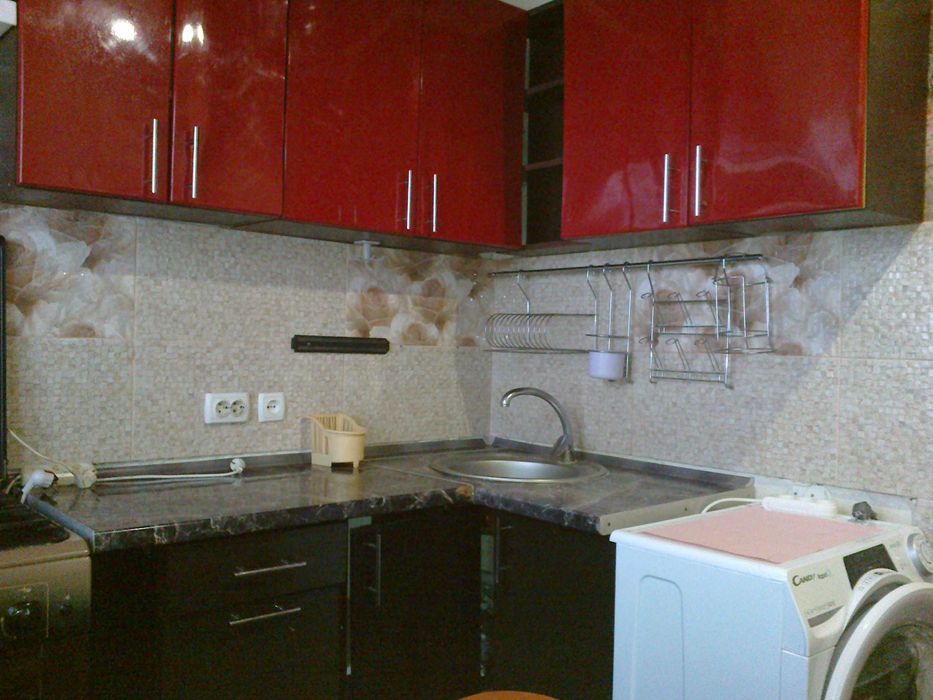 ЗДАМ красиву 2 Кім.Кв(Сучас.РЕМОНТ)Меблі,Пральна,Холодильк)Світло 24-7