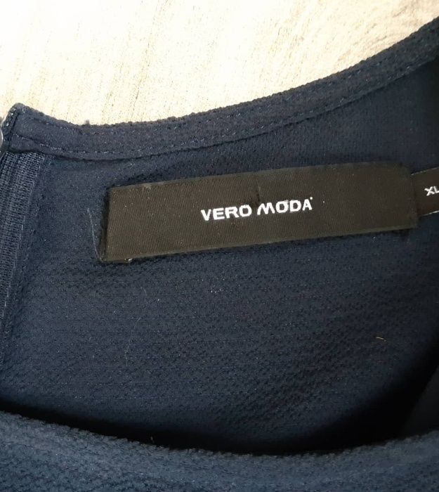 Платье Vero moda. Размер 50