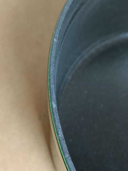 Garnek żeliwny z pokrywką STAUB La Cocotte zielony - OUTLET