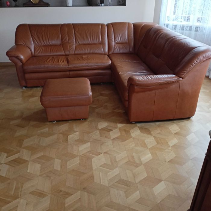 Sprzedam narożnik skórzany  bez pufy.