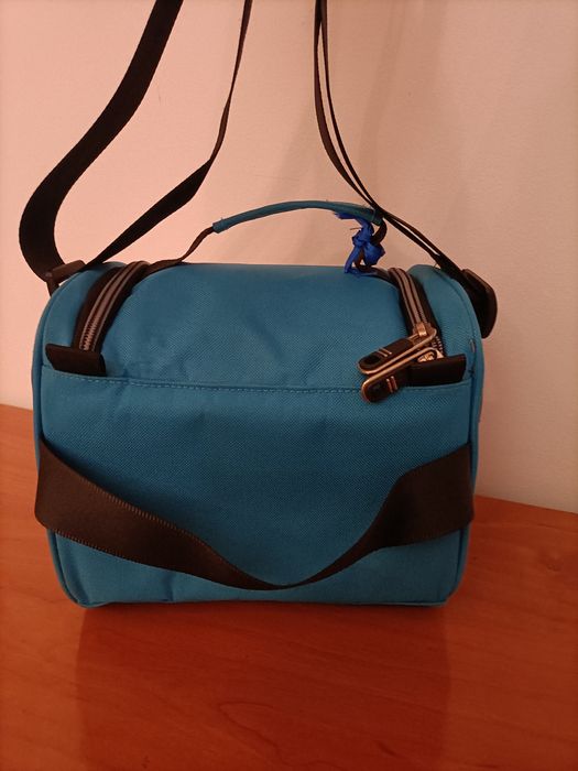 Lancheira marca Totto