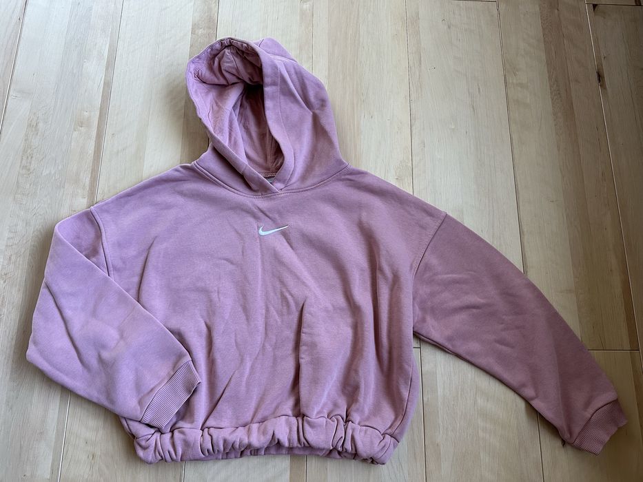 Bluza Nike S pudrowy różowy z kapturem