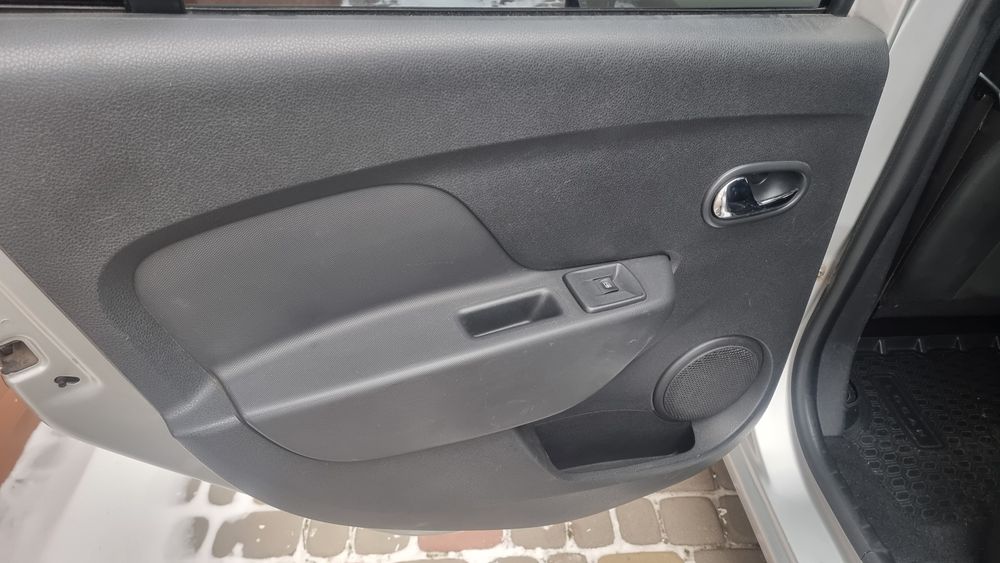 Renault Logan ДИЗЕЛЬ 1.5dci