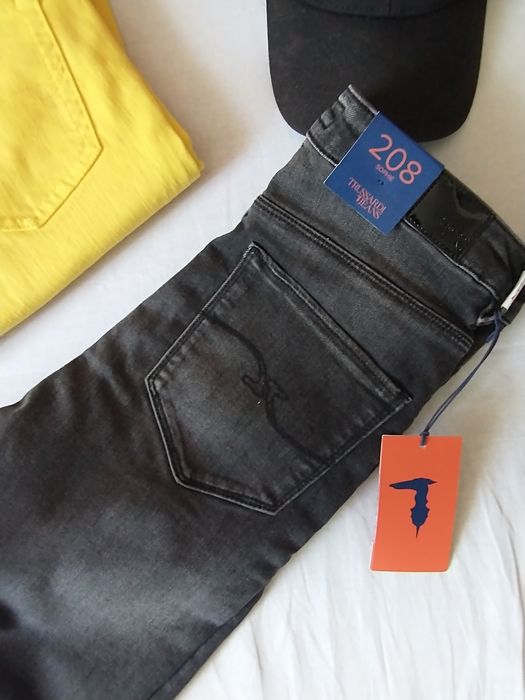 Trussardi jeansy czarne