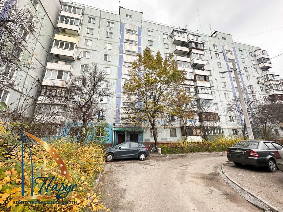 2-кімнатна на вул. Козачій 5/9