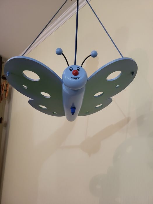 Люстра Метелик деревяна