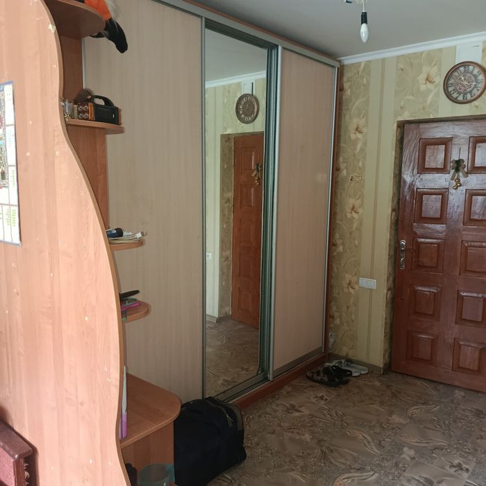 Продаж 2 кімнат в гуртожитку . Перемоги.