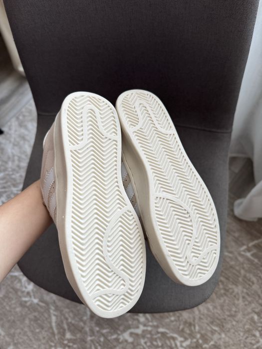 Кросівки бежеві «Adidas» 37/23,5 Нові Adidas Campus