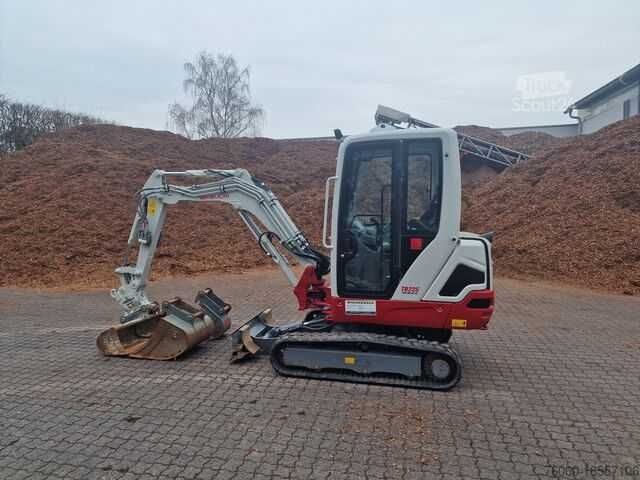 CHOPMA B&A / Roboty ziemne / Transport / WULKANIZACJA / HDS