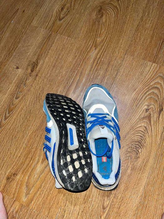 Adidas x LEGO – niebieskie, używane