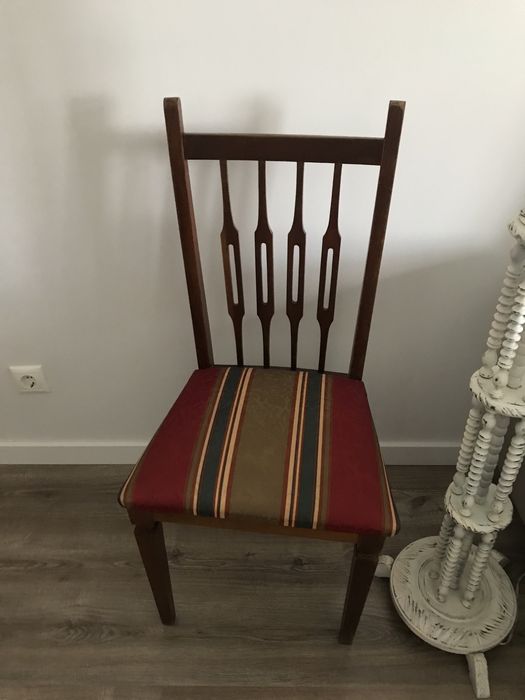 Cadeiras classicas 2uni