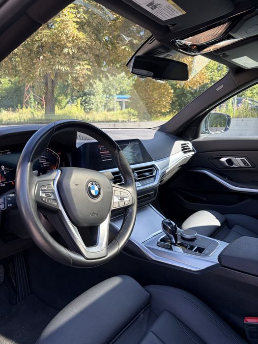 BMW 3 Series 2021 VIN 3MW5R1J05M8B58083 фото оголошення 5 з 8