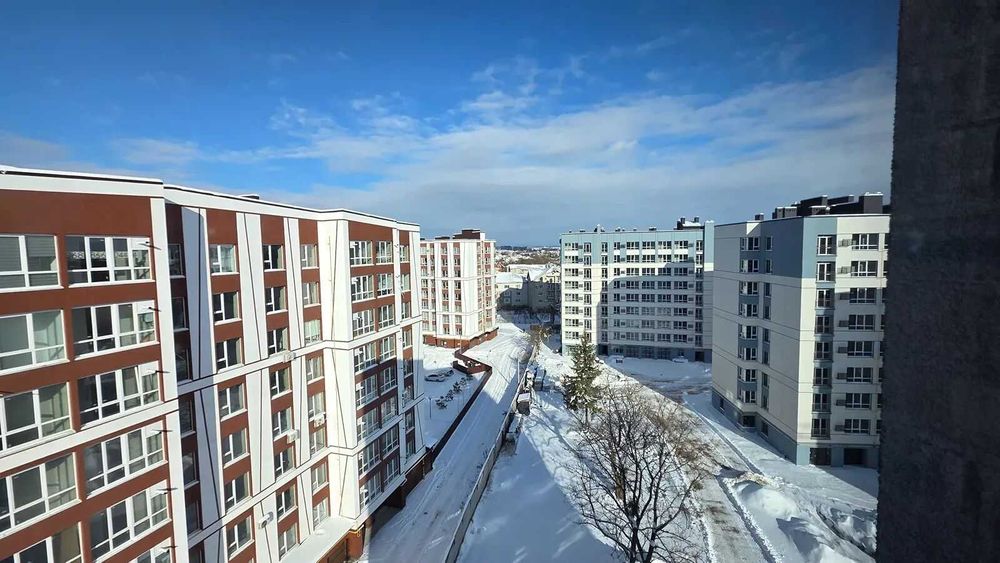 Продам 2 кімнатну видову квартиру, 58,4м в готовому будинку, і\о, бті.