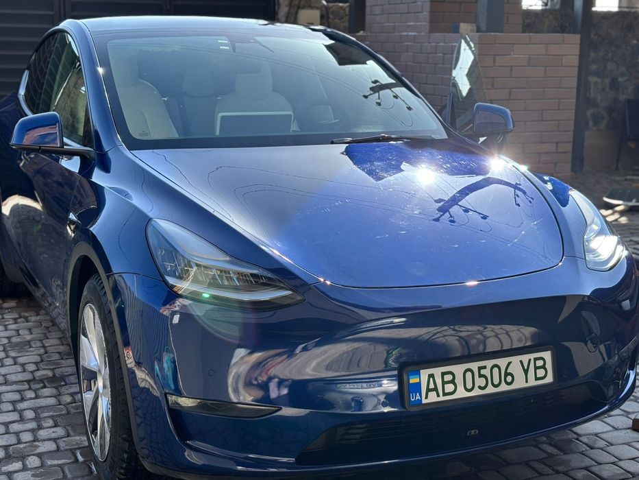 Tesla Model Y, 2021