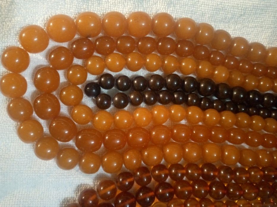 Бусы янтарные СССР, вінтажне гранені буси бруштин,