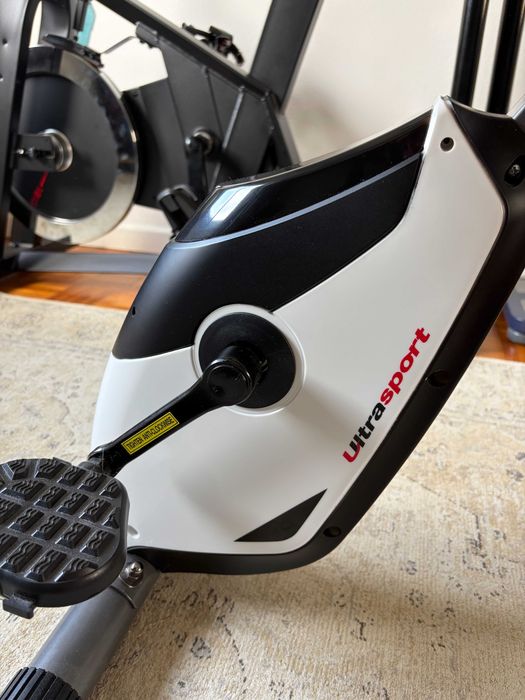 Bicicleta estática dobrável Ultrasport F-Bike 150 – como nova