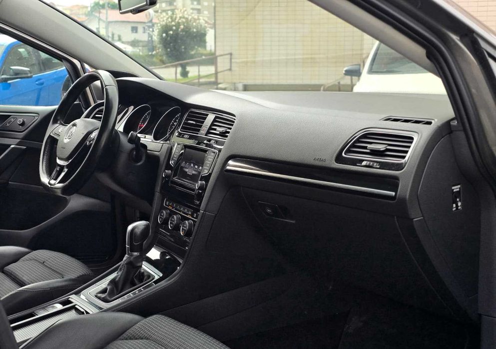 VOLKSWAGEN GOLF 7 VARIANT 1.6TDI 110CV "DSG" LOOK GTI 7.5