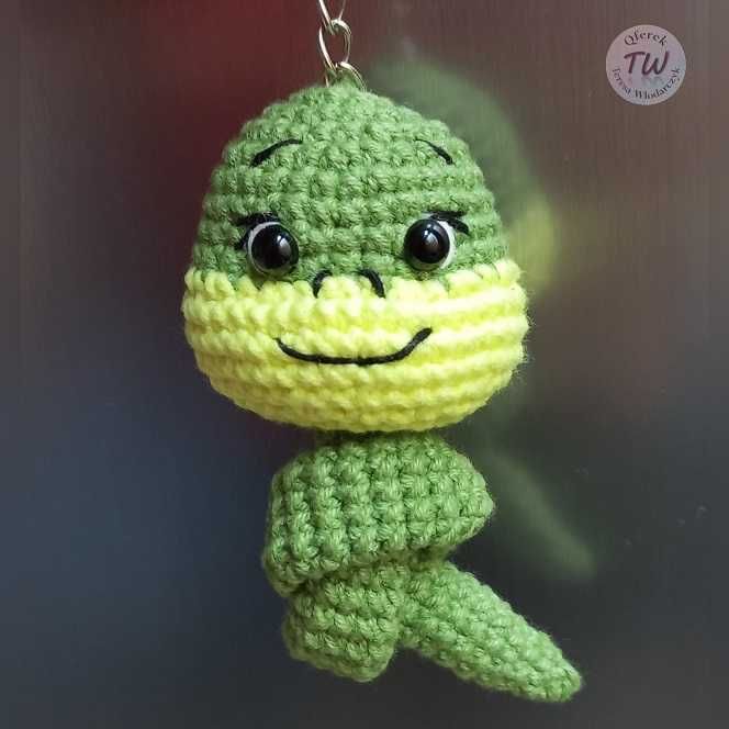 Kolorowy wąż wężyk brelok