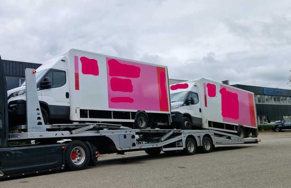 Conjunto Tractor Renault T 480 e Porta carros Eroglu Trailer