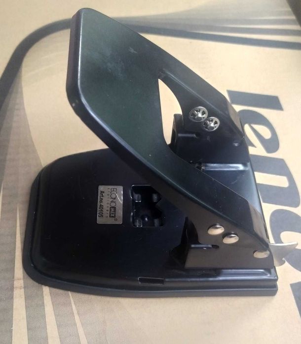 Дырокол Eagle 701