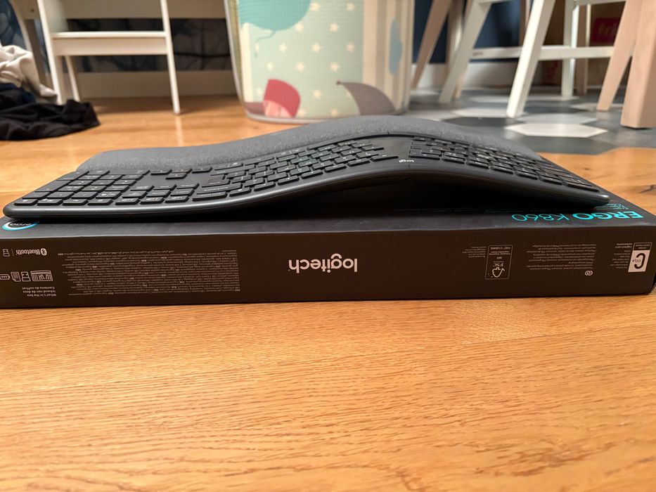 Zestaw ergonomiczny Logitech: MX Vertical + ERGO K860