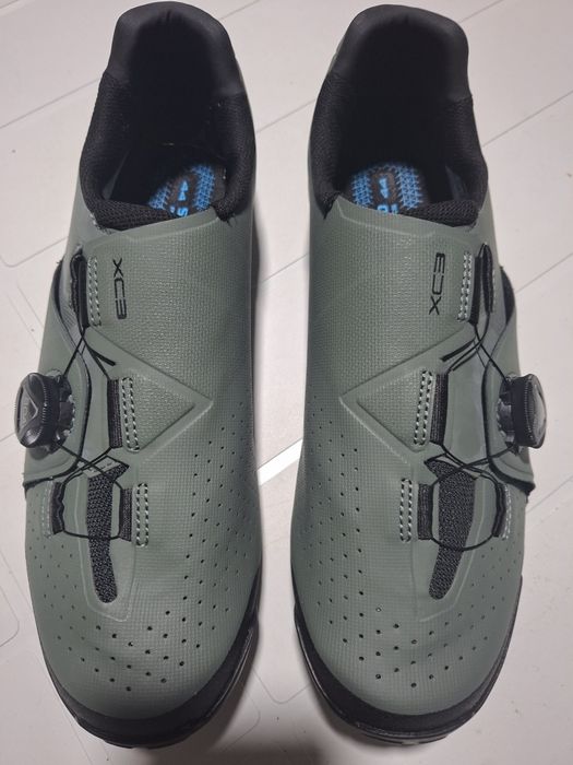 Sapatos Shimano + Capacete + Pedais Bicicleta