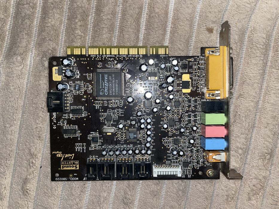 SoundBlaster CT4830