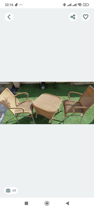 Conjunto de jardim  2 cadeiras e 1 mesa de apoio marca Cane Line
