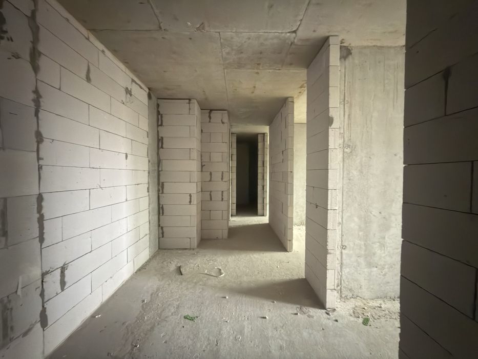 Продаж 2-х кімнатної квартири в сучасному житловому комплексі