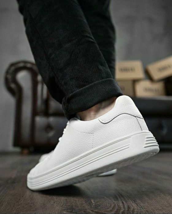НАТУРАЛЬНА ШКІРА чоловічі кросівки білі демісезонні класичні кеди