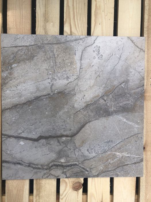 Плитка на підлогу 60*60см глянцева