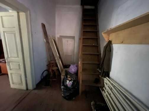 комплекс будівель Облавтодору контора/склади/гараж Корець,Київська 12Б