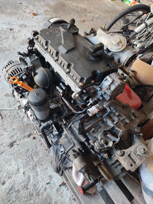 Silnik kompletny 1.9tdi